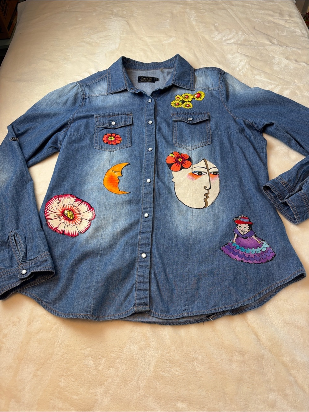 Women's Cavalini Denim Shirt with Multicolor Motifs- Sassy! Size Large - Picture 10 of 14